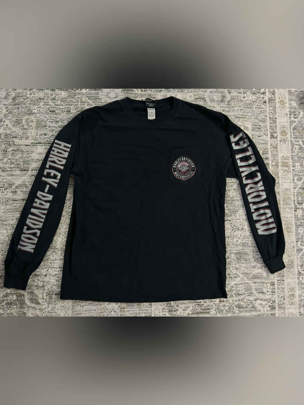 Large size Harley-Davidson Black Long-Sleeve Pocket Tee with Sleeve Logo